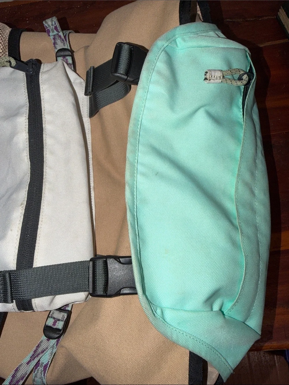 Kavu Timaru Backpack Colorblock Hiking Travel Canvas Bag Rucksack unisex